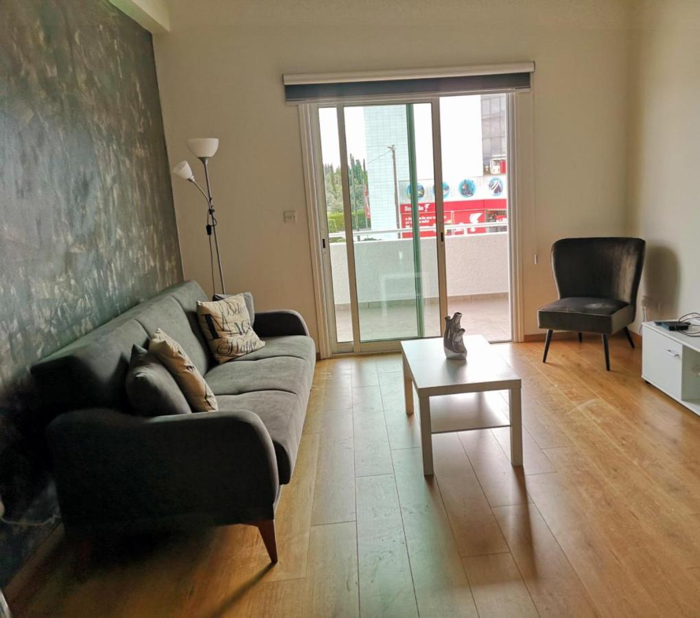Kalidonia Residence Suite Nicosia , Spacious 2 Bedroom Suite With Office Exterior foto