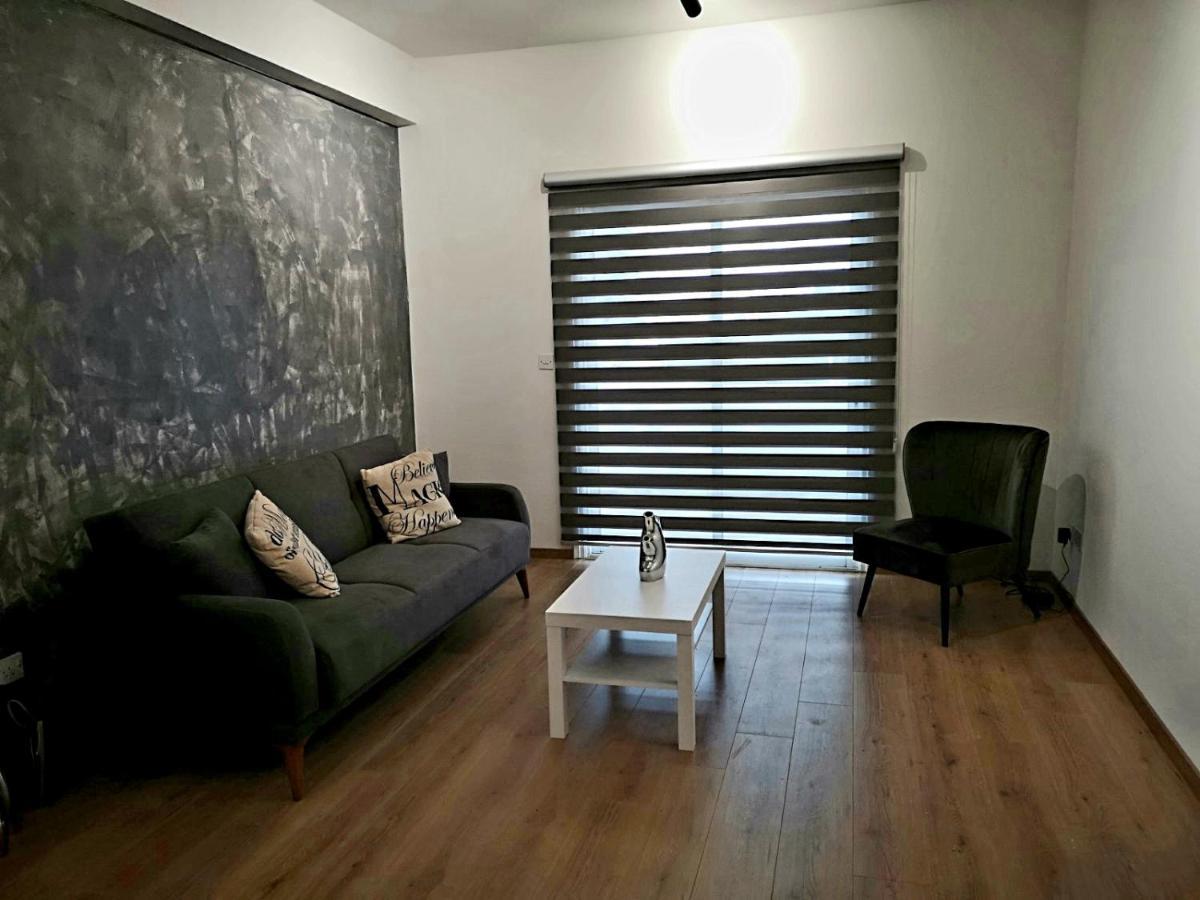 Kalidonia Residence Suite Nicosia , Spacious 2 Bedroom Suite With Office Exterior foto