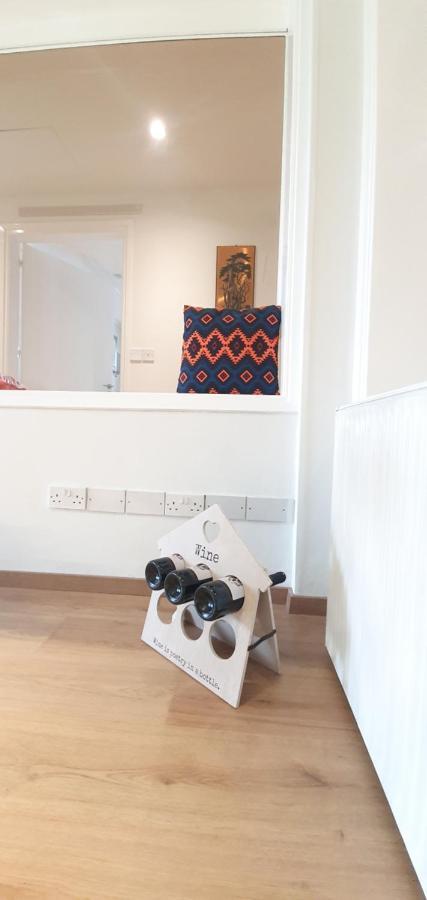 Kalidonia Residence Suite Nicosia , Spacious 2 Bedroom Suite With Office Exterior foto